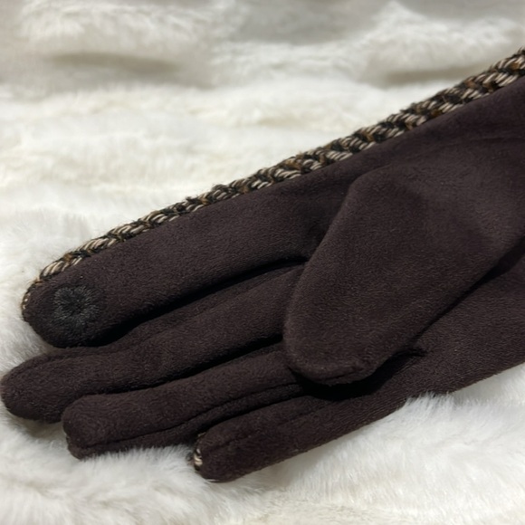 London Fog Collection Faux Fur Designer Glove Set - Picture 4 of 5